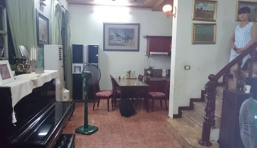 Bán Nhà 5 Tầng Kinh Doanh Phố Huỳnh Thúc Kháng