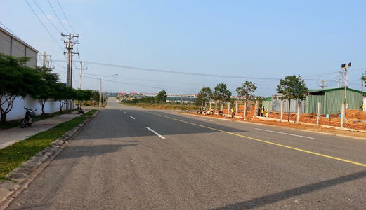 Cần Bán Lô Đất Mặt Tiền Chợ, Ngay Khu Công Nghiệp Tân Bình 2