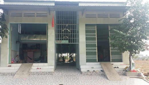 Tôi kẹt vốn cần sang gấp 24P + 3 kiot, 825tr thu nhập trung bình 18tr750/tháng & 180m2 đất KCN chợ