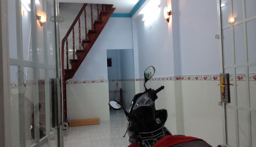 Bán Nhà Q8 & Đất  Long An Gấp