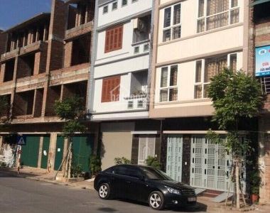 Bán nhanh bán gấp liền kề vị trí đẹp, giá siêu rẻ gặp trực tiếp chủ nhà giá 4,1 tỷ