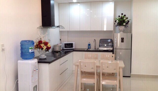 Chủ Nhà Cần Cho Thuê Chcc The Prince 3Pn/2Wc Giá 1300$ Giá Tốt Lh 0933.755406 Full Nội Thất