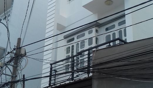 Nhà Mới 100%  4m X 19m, 1T, 3L, Hẻm Tân Kỳ Tân Quý, TP. Giá 11Tr/Th