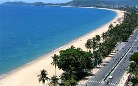 Bán Lô Đất Hướng Nam 147m2 Cách Biển 1km.Lh 0905445805