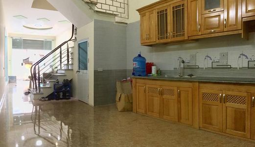 Nhà 3 Tầngx42m2(Nở Hậu), Trong Ngõ 275 Trần Nguyên Hãn, Tiện Buôn Bán Nhỏ, Tây Bắc. 1,35 Tỷ