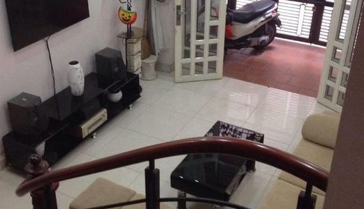 Bán Nhà Cực Đẹp, Ở Luôn, Ngã Tư Sở 40 M2 X 5 Tầng, 3,2  Tỷ.