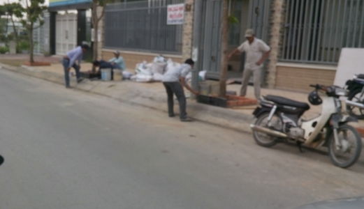 Ban Dat Nha Be Lo Dat 8,5x20 Gia Re