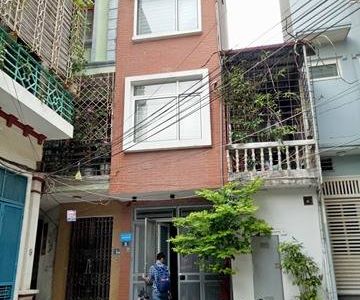 Nhỉnh 2 Tỷ Sở Hữu Nhà Thái Hà - Đống Đa 4 Tầng Ô Tô Đỗ Ngay Nhà, Sân Để Xe Rộng, Văn Phòng