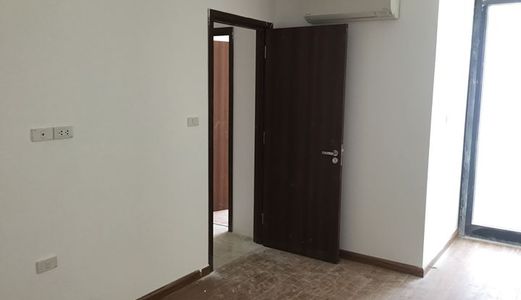 Nhà Mặt Phố Cầu Giấy, Ô Tô, Phân Lô, Vuông Góc, Vị Trí Đẹp Nhất.