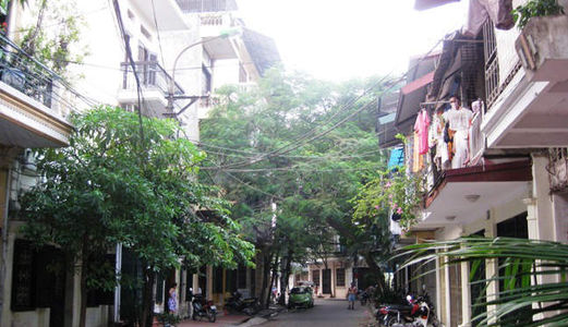 Nhà Đẹp 6 Tầng , Lô Góc , Ô Tô Đỗ Cửa , Kinh Doanh Đường Nguyễn Chí Thanh . Giá 6,7tỷ