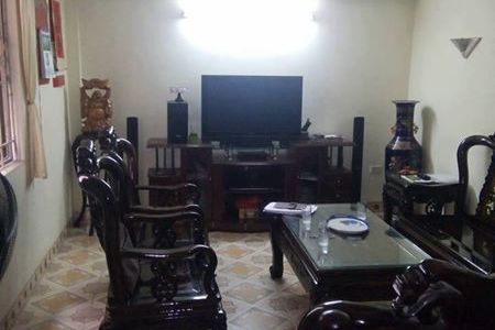 Siêu Độc 2.4 Tỷ 35 M2 Phố Tôn Thất Tùng, Đống Đa, Hiện Đại, Lô Góc Về Ở Luôn.