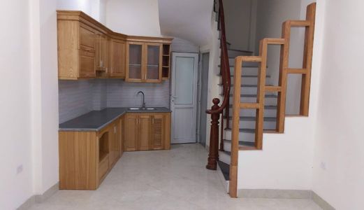Nhà Đẹp, Lô Góc, Trung Tâm Phố Tôn Thất Tùng, Dt 30m2, 5 Tầng, Giá Chỉ 2.4 Tỷ