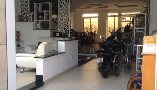 Bán Nhà 7x18 1 Triệt 3 Lầu 5,9 Tỷ Tl Nội Thất Cao Cấp Hoặc Người Nước Ngoài Thuê 20 Triệu/Th.