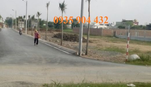 Bán Gấp 2 Lô Đất Liền Kề,Nằm Ở Thị Trấn Đức Hòa, Giá 400 Triệu