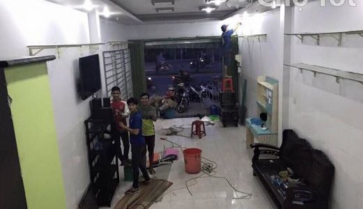 Cho Thuê Nhà 1 Trệt 1 Lầu , Mặt Tiền Đường Trần Việt Châu , Gần Chợ , Nhà Mới , Giá 10 Triệu