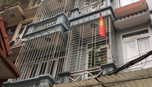 Nhỉnh 2 Tỷ Sở Hữu Nhà Ngã Tư Sở 26m2x5t, Về Ở Luôn, Sđcc.