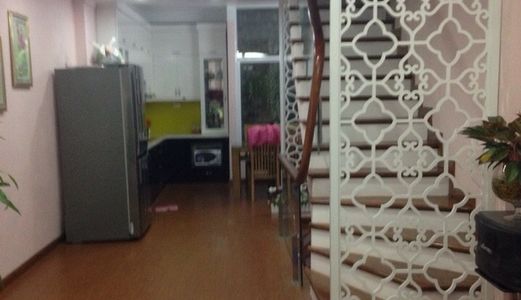 Nhà Cầu Diễn, Gara Ô Tô, 4 Tầng, Mới, Hiện Đại.