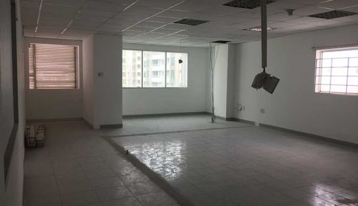 Văn Phòng Cho Thuê Hoa Hồng, Khu Phan Xích Long, Q.pn, Thoáng Mát