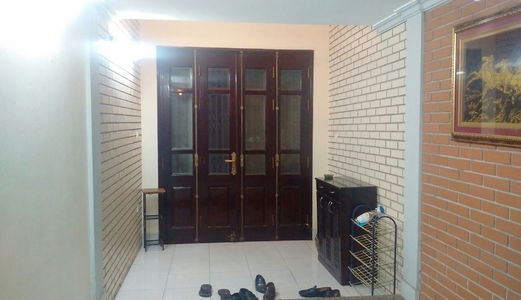 Bán Nhà 36m2 X 5 Tầng Rất Đẹp Ngõ 206 Phố Trương Định Giá 2,7 Tỷ