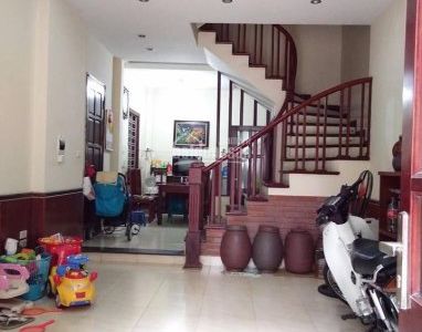 Bán Nhà Hoàng Văn Thái Phân Lô Hiếm Oto Đỗ Cửa 40m 5 Tầng 3.9 Tỷ