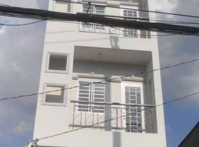 Nhà 1 Trệt 2 Lầu Dt:3x6=18m2 Huỳnh Tấn Phát