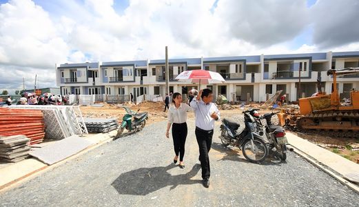 Nhà 1 Trệt 1 Lầu 2pn 2wc Kdc Đông Dân Cạnh Kdl Sinh Thái, Shr