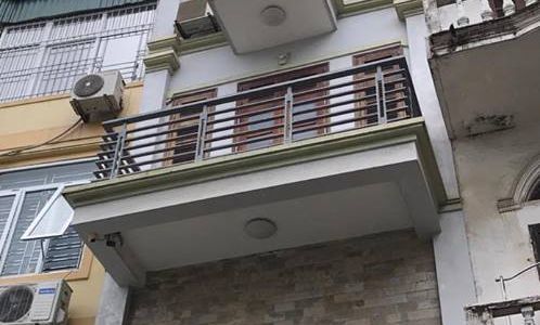 Bán Nhà Tôn Thất Tùng, Đống Đa 40m2x 5 Tầng, 4.6 Tỷ, Về Ở Luôn.