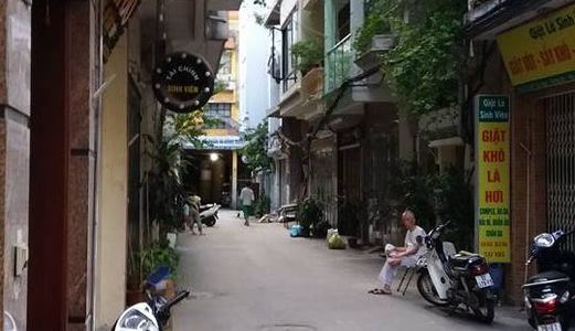 Nhà Phân Lô, Ôto Tránh phố Hoàng Đạo Thành 35mx5T giá chỉ 2.9 tỷ.