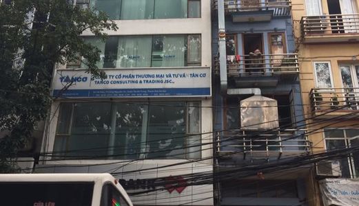 Bán Nhà Mặt Phố Huỳnh Thúc Kháng Diện Tích 100m2x 4 Tầng, Mt 5.3m Giá 40.5 Tỷ.
