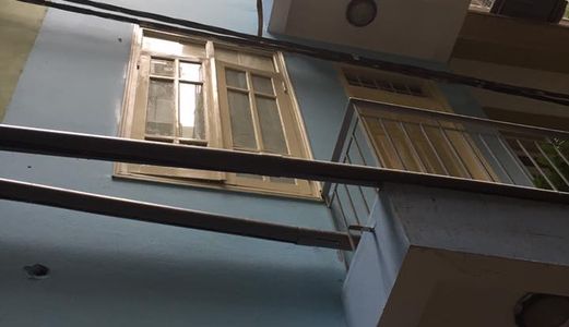 Bán Nhà Mặt Ngõ Đội Cấn, Ba Đình 30m2, 3 Tầng, Mt 3m, 2.75 Tỷ, Kinh Doanh
