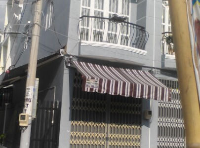 Nhà Mới 1 Trệt 2 Lầu+St Dt:3,2x12=38,4m2 Lê Văn Lương