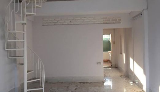 Bán Nhà 1 Trệt 1 Mâm Đúc, 2 Phòng Ngủ, Hẻm 3m, Đường Nguyễn Văn Cừ