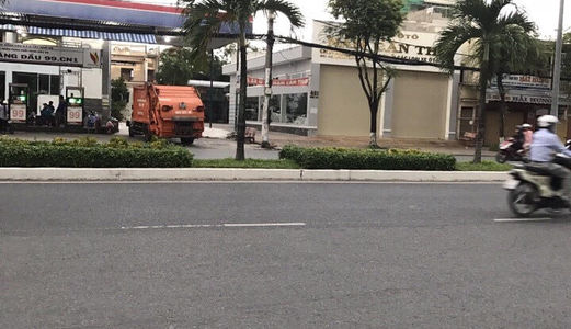 Cho Thuê Nhà Góc 2 Mặt Tiền Đường Có Diện Tích Sàn Trên 220m2 (P. Xuân Khánh, Dt 800m2)