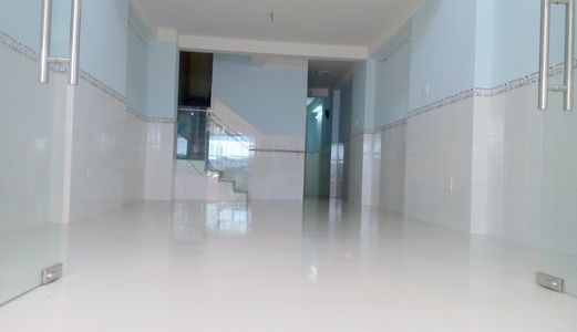 Cần Bán Nhà Mặt Tiền , Trệt , 1 Lầu Nhà Mới , Dt: 74m2 , Giá 6,5t , Đường Nguyễn Văn Cừ
