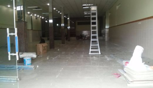 Cho Thuê Nhà Mặt Tiền Đường Nguyễn Trãi Ngang 8,5m Dài 40m Đoạn Thời Trang Sầm Uất