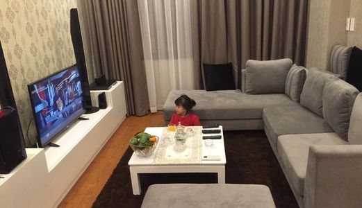Bán Nhà Phố Lê Trọng Tấn, 35 M2, Nhà Đẹp, Ô TÔ Đỗ Cửa Vào Nhà, 3.2 Tỷ.