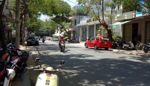 Bán Nhà Mặt Tiền Đường Hồng Bàng Kinh Doanh Sầm Uất Nha Trang - Khánh Hòa
