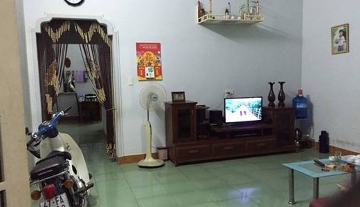 Bán Nhà Phạm Văn Đồng, Hướng Đông Nam