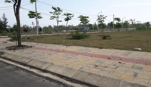 Còn Lô Đôi Đất Biển . Gía Đầu Tư