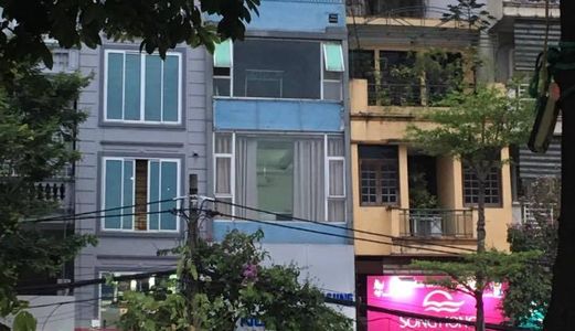 Bán Nhà  Mặt Phố Bà Triệu  Mặt Tiền 6 M. Kinh Doanh Đỉnh Trung Tâm