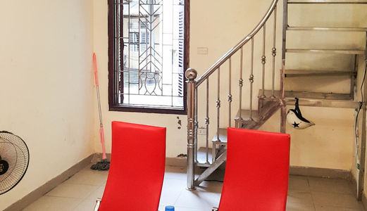 Bán Nhà Ngay Cạnh Đại Học Kinh Tế Quốc Dân Chỉ 1,6 Tỷ.