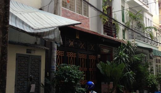 Căn Hộ Dịch Vụ 5 Lầu Nguyễn Trãi 40m2 5,4 Tỷ