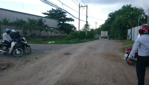 Cô Lệ Kẹt Tiền Bán Gấp 1915 m2 Đất Làm Nhà Kho Đường Tân Liễu - Hưng Long - Bình Chánh