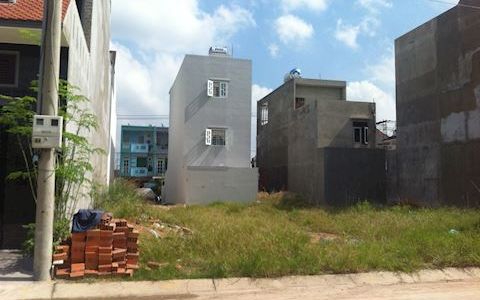 Lô Đất 300m2, Sổ Hồng Riêng, 300 Triệu, Mặt Tiền Đường