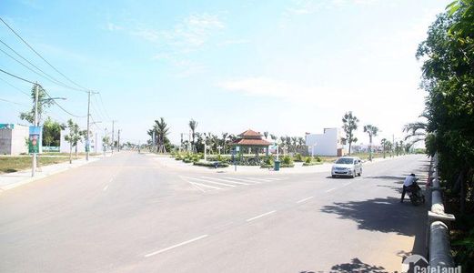 xĐất Đối Diện Bãi Tắm Viêm Đông, Đường Trường Sa