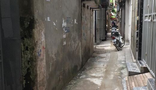 Bán Đất Dương Quảng Hàm Cầu Giấy 36m2, MT 4,2m, 2,5 Tỷ, Cách Ô Tô 10m