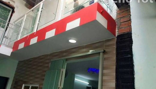 Bán Nhà Nguyễn Xí 4x6m Mới Xây Cách Mặt Tiền 20m 1 Trệt 1 Lầu 2pn 2wc