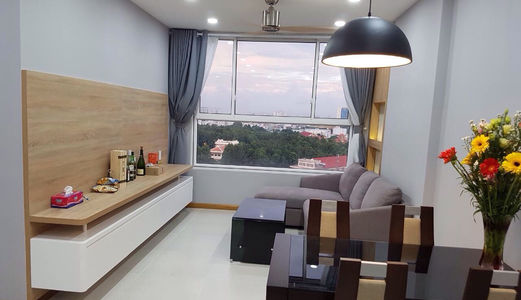 2Pn Full Nội Thất Cao Cấp + Bao Phí Liền Kề Sân Bay