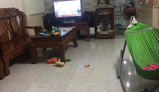 Nhà Cần Bán Gấp 4m X 18m Dúc 1 Lầu+ St..2 Tỷ 600/Tr.