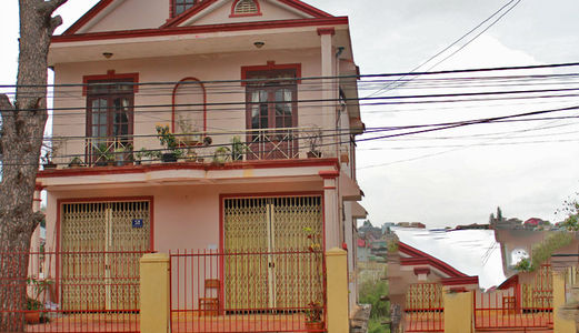 Cho Thuê Mặt Bằng Ngang Rộng Trên 8m Đối Diện Đại Học Cần Thơ